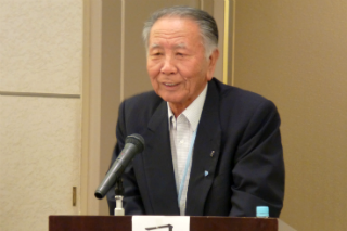 井納一雄 共益委員長