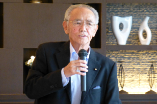 酒井文男 委員長