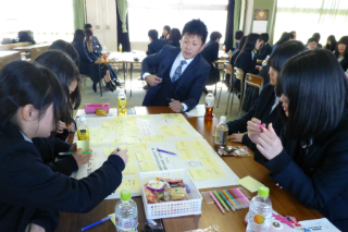 青年部会「高校生向け租税教室」