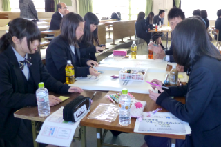 青年部会「高校生向け租税教室」