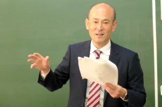 梅田誠 租税副委員長