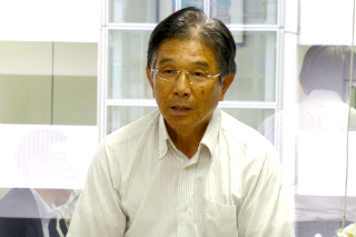 高橋伸治 委員長