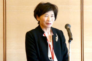 篠田容子 新部会長