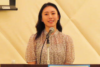 佐藤奈織美 氏