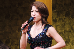 川鰭祐子さん