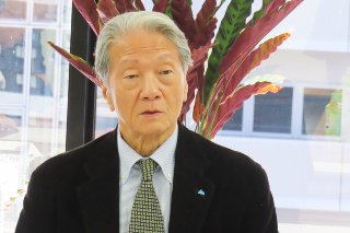森益男 委員長