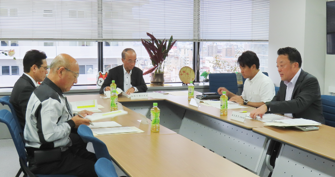 正副委員長会 正副委員長会