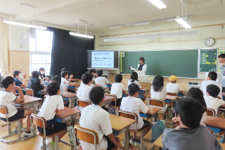 徹明さくら小学校