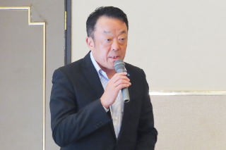 塩見善彦 専務理事
