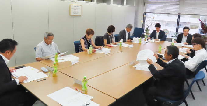 総務委員会