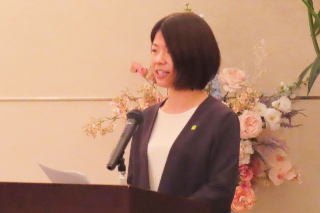 箕浦有穂 青年部会研修委員長 箕浦有穂 青年部会研修委員長