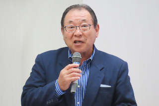 臼井潔 委員長